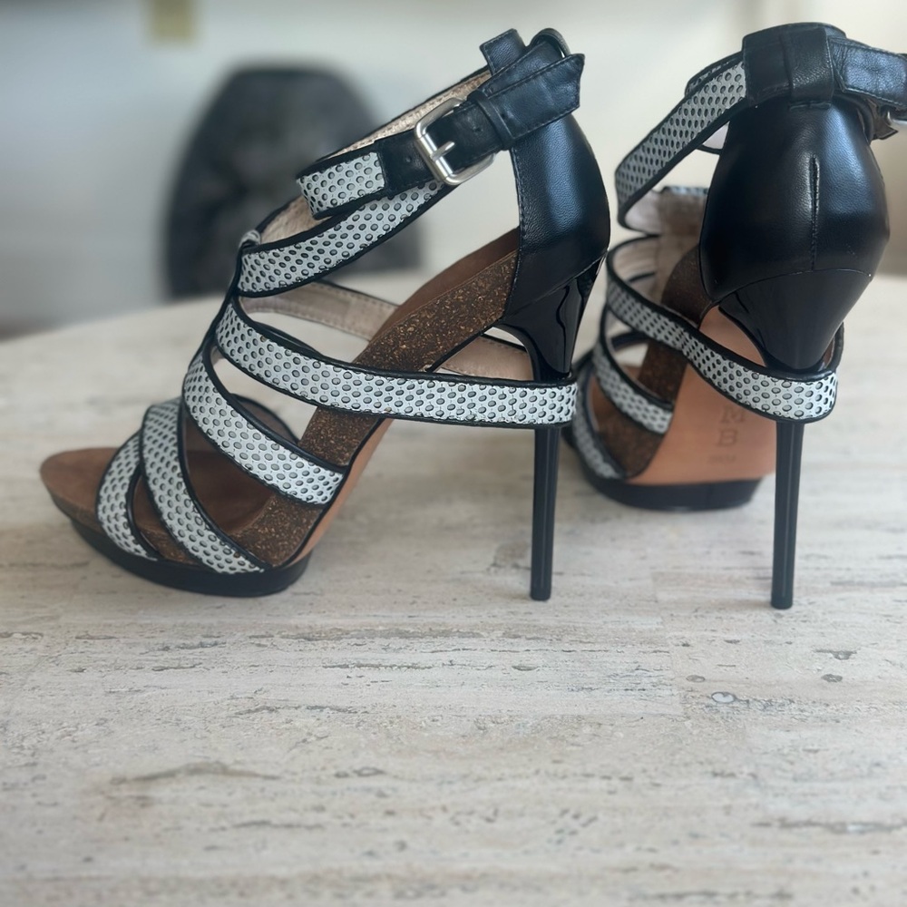 NEW L.A.M.B SIZE 8.5 5 inch platform!  never worn. Ankle strap